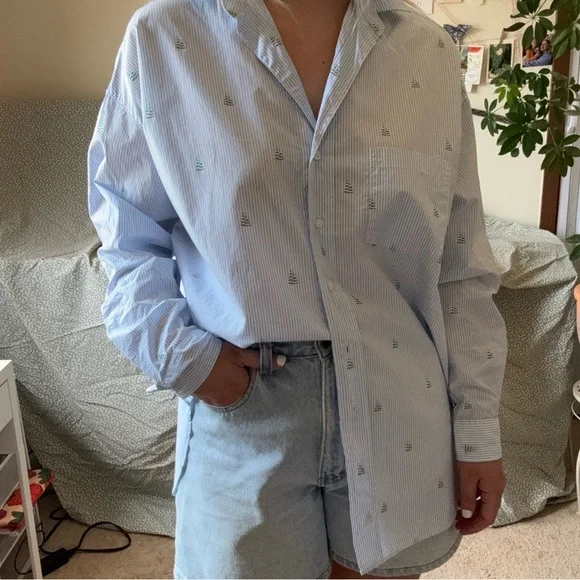 Frank & Eileen Shirley Button Down - Picture 1 of 7